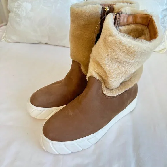 NEW! Aquatalia Designer Nelle Suede Shearling Fur Boots